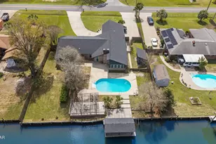 1006 Goose Bayou Rd, Lynn Haven, FL 32444 - Photo 2