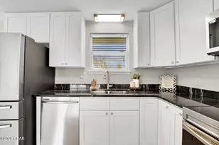 9410 Pembrook Pl, Panama City, FL 32404 - Photo 10