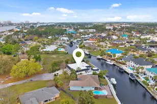 483 Wahoo Rd, Panama City Beach, FL 32408 - Photo 2