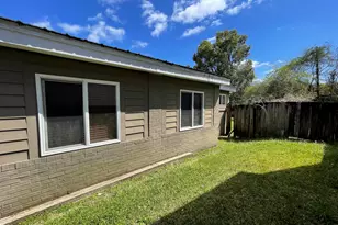 2977 N Caledonia St, Marianna, FL 32446 - Photo 18