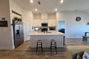 231 Boggy Crk Wy, Callaway, FL 32404 - Photo 8