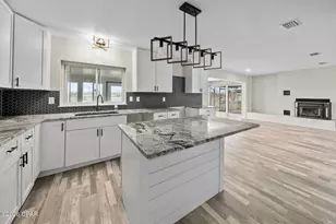 1135 N Bay Dr, Lynn Haven, FL 32444 - Photo 14