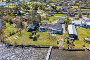 1135 N Bay Dr, Lynn Haven, FL 32444 - Photo 16