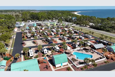 1843 W Highway 98 #45, Carrabelle, FL 32322 - Photo 10