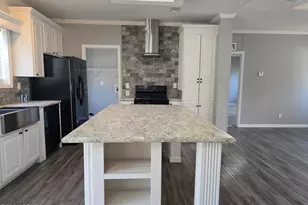 61 Summer Ln, Crawfordville, FL 32327 - Photo 8