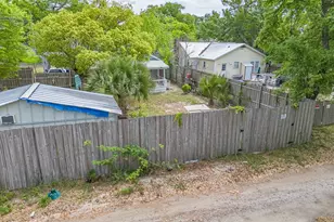917 Grace Ave, Panama City, FL 32401 - Photo 16