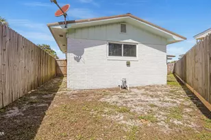 208 Poinsettia Dr, Panama City Beach, FL 32413 - Photo 38