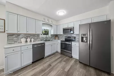 1015 New York Avenue, Lynn Haven, FL 32444 - Photo 4