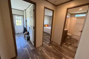 6435 Butler Rd, Grand Ridge, FL 32442 - Photo 20