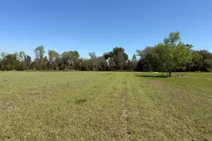 6435 Butler Rd, Grand Ridge, FL 32442 - Photo 36