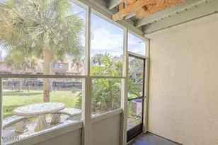 218 White Sandy Dr, Panama City Beach, FL 32407 - Photo 16