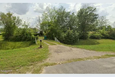 6775 U.S. Hwy 90, Grand Ridge, FL 32442 - Photo 2