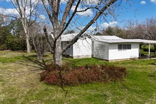 6775 U S Hwy 90, Grand Ridge, FL 32442 - Photo 22