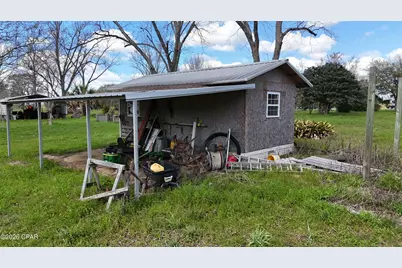 6775 U.S. Hwy 90, Grand Ridge, FL 32442 - Photo 20