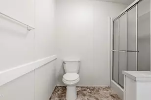 586 Hickory Bluff Dr, Panama City, FL 32409 - Photo 14