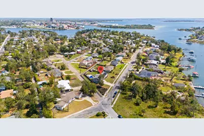 200 S Cove Terrace Drive, Panama City, FL 32401 - Photo 2