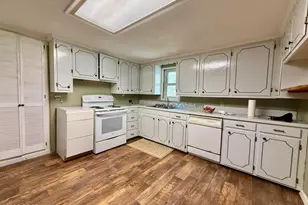 4906 Galloway Rd, Graceville, FL 32440 - Photo 8