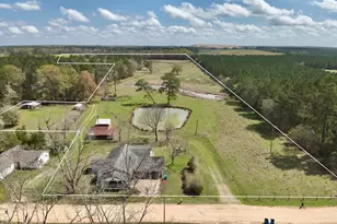 4906 Galloway Rd, Graceville, FL 32440 - Photo 2