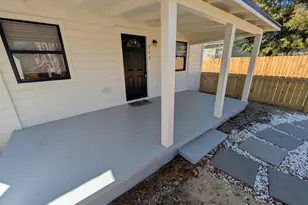 213 Springfield Ave, Panama City, FL 32401 - Photo 4