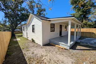 213 Springfield Ave, Panama City, FL 32401 - Photo 1