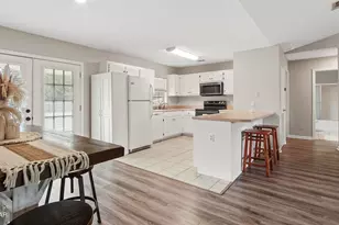 7912 Campflowers Rd, Youngstown, FL 32466 - Photo 14