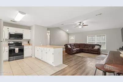 7912 Campflowers Road, Youngstown, FL 32466 - Photo 20