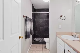 7912 Campflowers Rd, Youngstown, FL 32466 - Photo 8