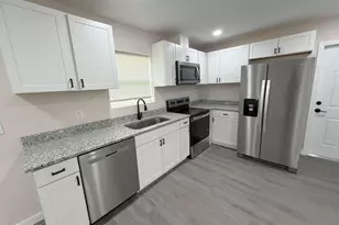 208 Kraft Ave, Panama City, FL 32401 - Photo 6