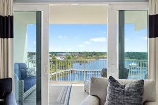 9902 S Thomas Dr, Panama City Beach, FL 32408 - Photo 2