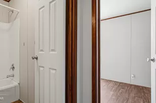 1884 Bayview Ln, Cottondale, FL 32431 - Photo 20