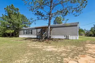 1884 Bayview Ln, Cottondale, FL 32431 - Photo 32