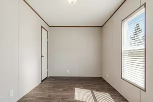 1884 Bayview Ln, Cottondale, FL 32431 - Photo 22