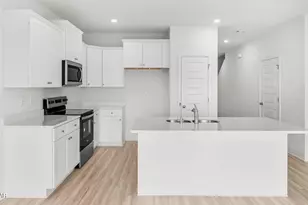 426 Chateau Ln, Port Saint Joe, FL 32456 - Photo 10