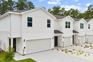 414 Chateau Ln, Port Saint Joe, FL 32456 - Photo 4