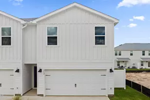 432 Chateau Ln, Port Saint Joe, FL 32456 - Photo 1