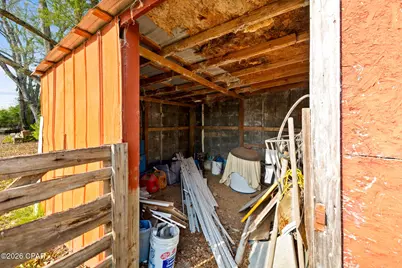 3957 Highway 2, Graceville, FL 32440 - Photo 10