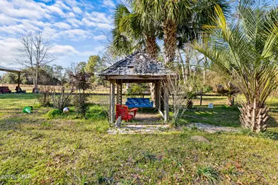 3957 Highway 2, Graceville, FL 32440 - Photo 14