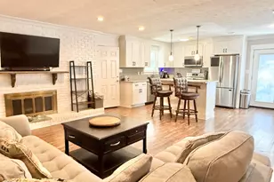 201 Armstrong Cir, Panama City Beach, FL 32413 - Photo 2