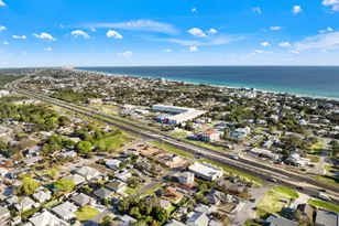 425 Sea Breeze Dr, Panama City Beach, FL 32413 - Photo 34