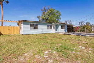 1613 Hickory Ave, Panama City, FL 32405 - Photo 1