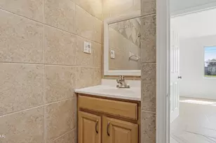 1613 Hickory Ave, Panama City, FL 32405 - Photo 12