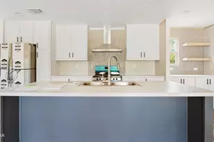 420 Hickory Bluff Cir, Southport, FL 32409 - Photo 8