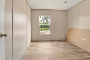 420 Hickory Bluff Cir, Southport, FL 32409 - Photo 24