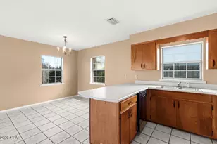 3211 Treasure Cir, Panama City Beach, FL 32408 - Photo 10