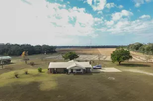 4095 Vallie Rd, Marianna, FL 32446 - Photo 1