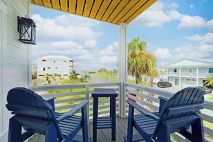 107 S 41st St, Mexico Beach, FL 32456 - Photo 16