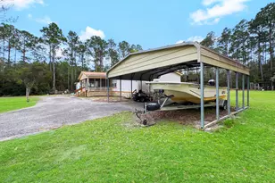 1584 Peachtree Rd, Apalachicola, FL 32320 - Photo 4