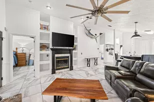 17826 Front Beach Rd, Panama City Beach, FL 32413 - Photo 10