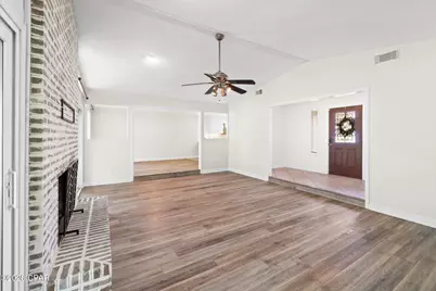 136 Derby Woods Drive, Lynn Haven, FL 32444 - Photo 4