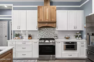 113 Palm Bay Blvd, Panama City Beach, FL 32408 - Photo 10